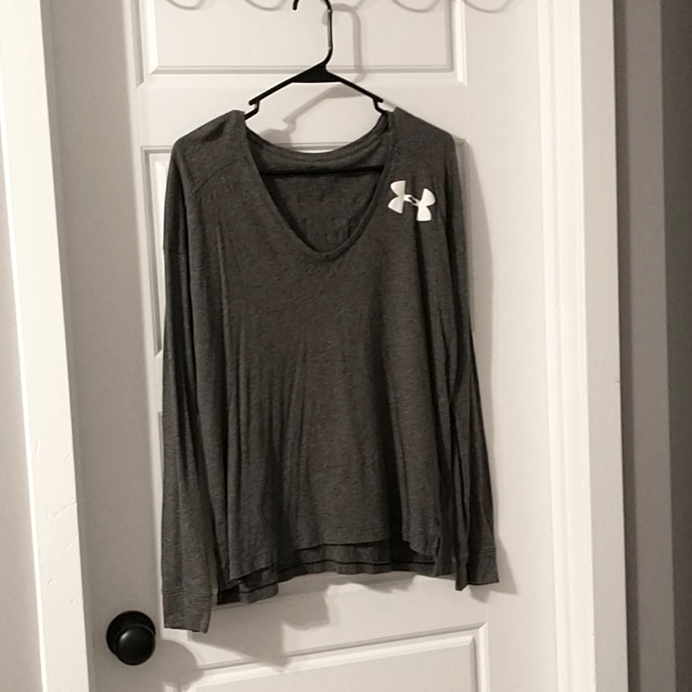 Under armour long sleeve women's t-shirt